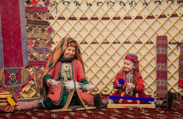 ene-mama-caga-kd-turkmen culture