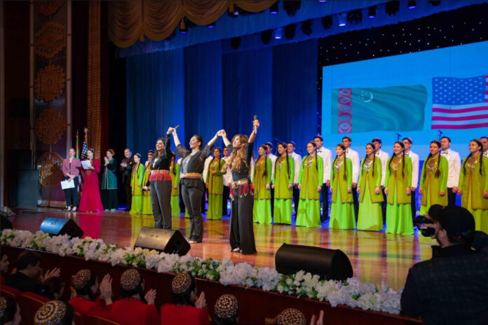 pipeline-alaska-american-concert-turkmen