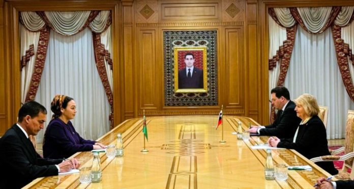 slovenia-ambassador-in-parliament-of-turkmenistan-ilci