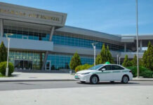 Aşgabatda taksi awtoulaglaryna sürüjiler kabul edilýär