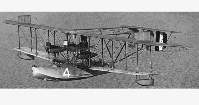 Curtiss_NC-4_four_engine_configuration-detail-transatlantk-airplain