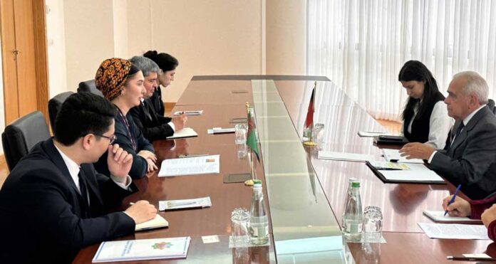 delegate-from-portugal-dim-mfa-turkmenistan
