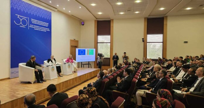 eu-turkmenistan-europe-30-years