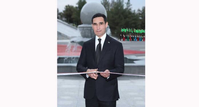 magtymguly-pyragy-medeni-seyilgqh-toplumy-achylysh-prezident-serdar-berdimuhamedow-18-05-005