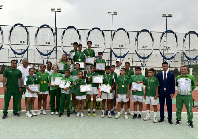 tennis-ashgabat-turkmenistan-birinjilik