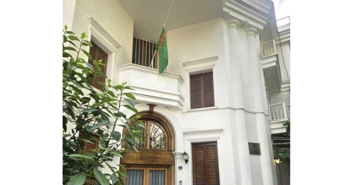 turkmenistan-embassy-in-iran-tahran-flag