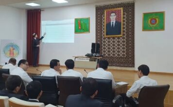 В Туркменистане прошел конкурс среди молодых связистов