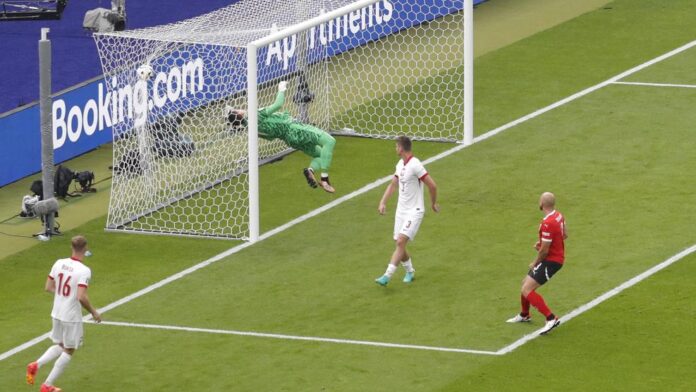 fbl-euro-2024-match19-pol-aut