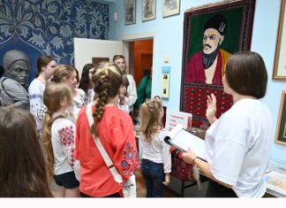 В Киеве состоялись мероприятия по случаю 300-летия Махтумкули Фраги под названием «Мелодии туркменской земли»