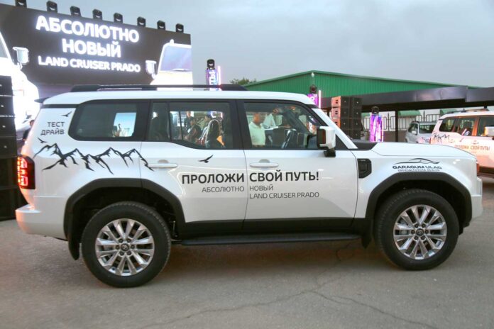 toyota-land-cruiser-unveiles-turkmenistan-5X2A7140