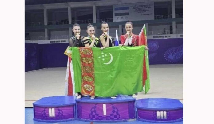 turkmen-gimnastikcalary-atletik