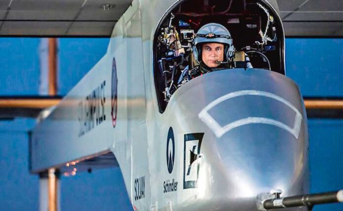 bertrnard-piccard-green-fuel-airplane-49838