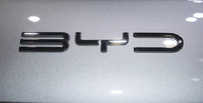 byd logo