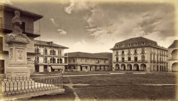 panama old La_Plaza,_Panamá,_1875