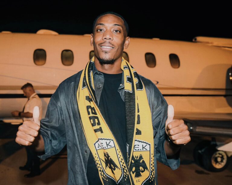 Klubsuz galan fransiýaly ýyldyz oýunçy topar tapdy