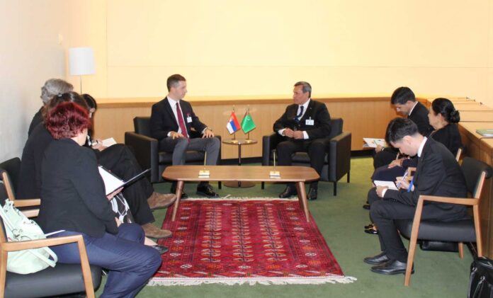 turkmen-and-serbian-delegation-in-new-york-in-un