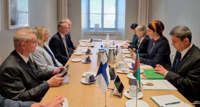turkmen-mfa-delegation-helsinki
