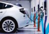Elektroulag satuwynyň artyşy dowam edýär