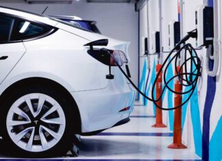 Elektroulag satuwynyň artyşy dowam edýär