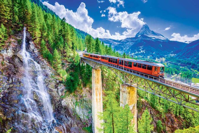 train-Bernina-Express-canada