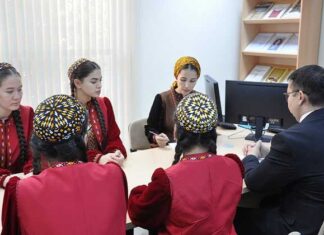 Вуз молодых дипломатов Туркменистана провел семинар по деятельности ЮНЕСКО