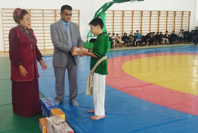 lebap-sayat-sport-1730699482516