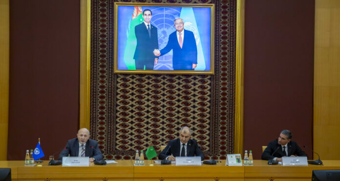 Türkmenistan ýadro ýaragyndan azat zolaklaryň arasyndaky hyzmatdaşlygy berkitmek boýunça ýubileý ru