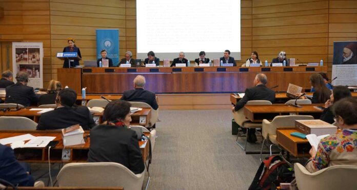 diwany-lugat-at-turk-paris-unesco-conference