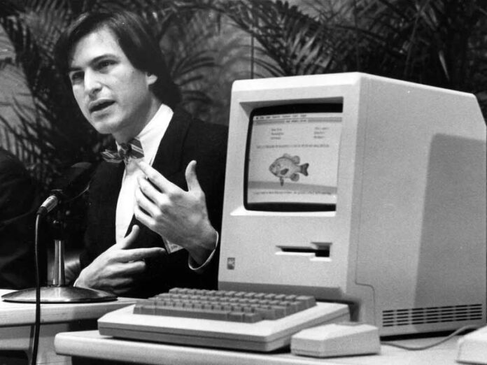 apple-Macintosh-128K-steve-jobs