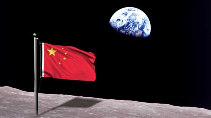 chinese-flag-on-the-moon