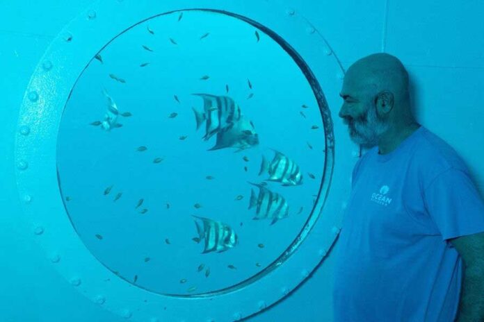 record-to-live-under-water