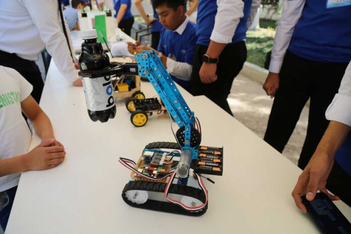 robofest-robot--5X2A6358