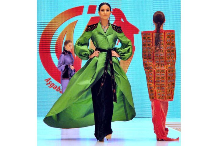 ashgabat-modeller-oyi-8-mart-мода