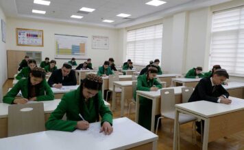Старшеклассники городов Ашхабад и Аркадаг приняли участие в олимпиаде по генетике