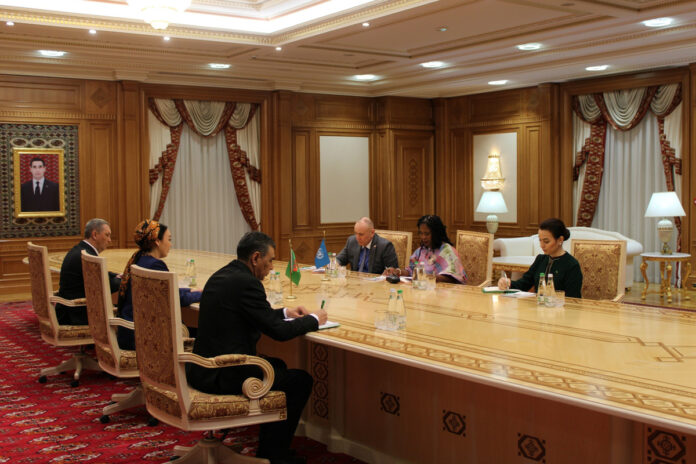 chinwe-Ogbonna-parliament-of-turkmenistan