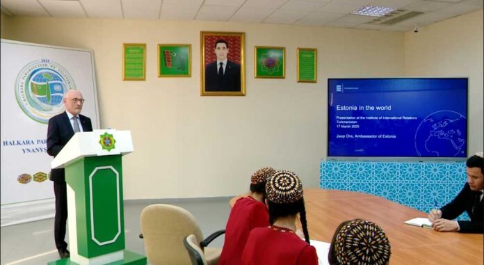estonian-ambassador-in-mfa-institute-ashgabat