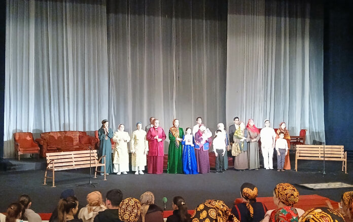 mukaddeslige-tagzym-teatr-spektakl-20250228_202545