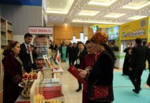 В Туркменистане «Datly şerbet» наращивает производство и расширяет экспорт