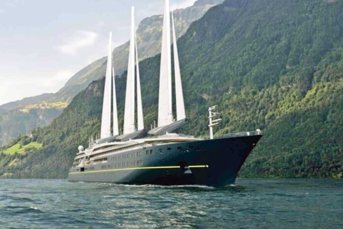 largest-yacht-with-sail-yelkenli-accor