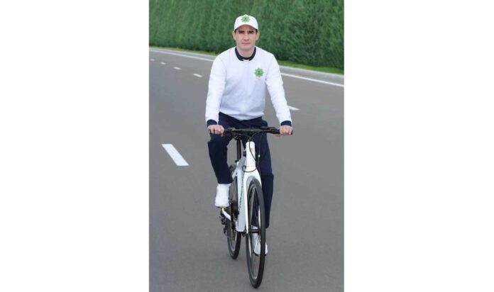 serdar-berdimuhamedov-welosiped-07042025-PR
