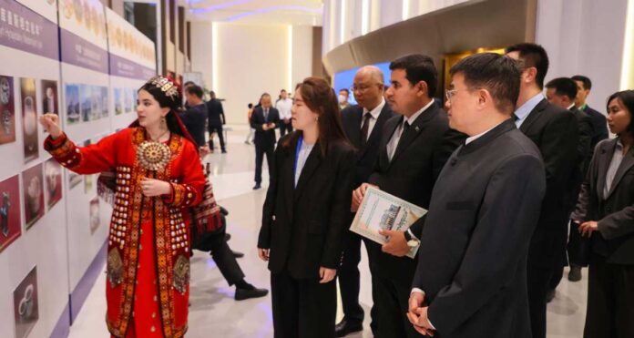 sian-china-turkmen-cultural-days