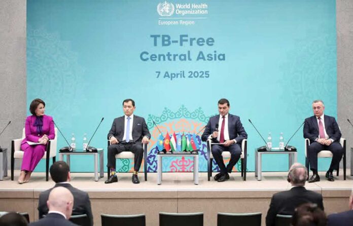tuberculosis-free-central-asia-080425-01delegaciya
