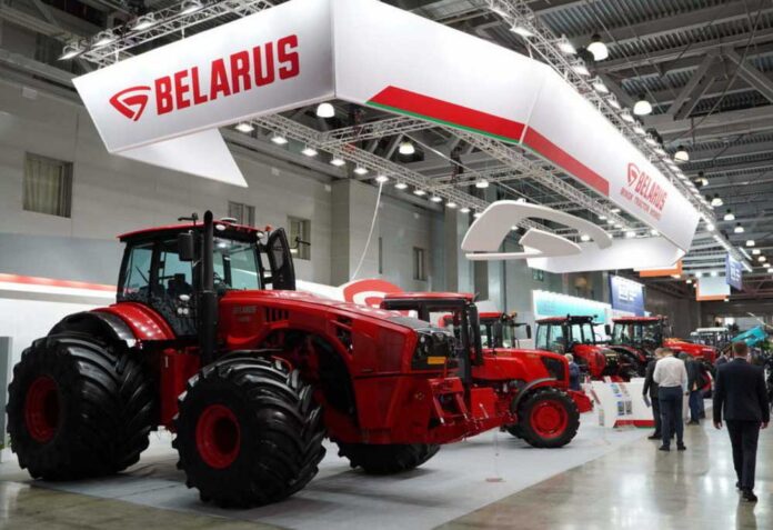belarus-tractor-беларусь