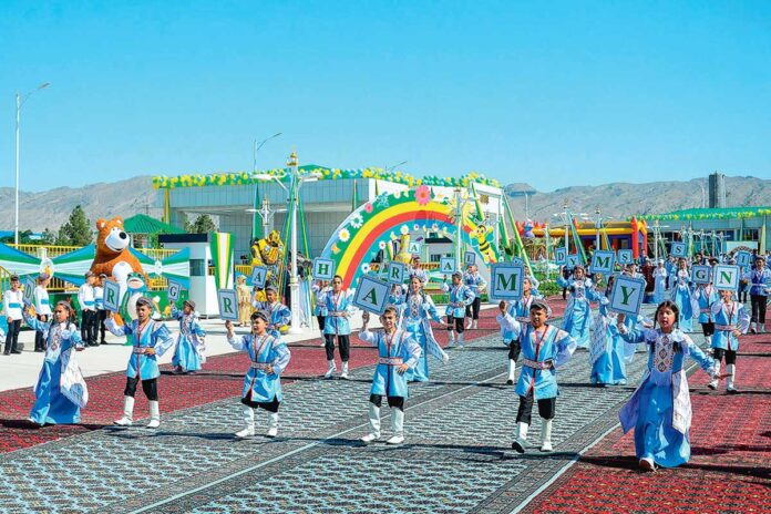 chagalar-kids-children-turkmen-d2