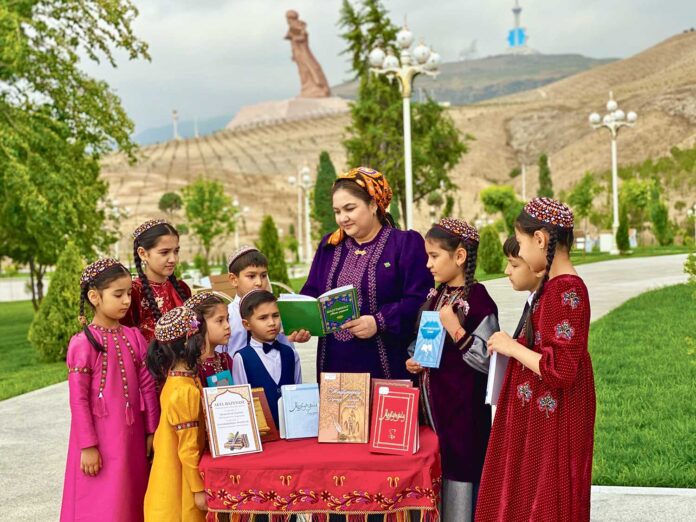 chagalar-kitap-children-library-magtymguly