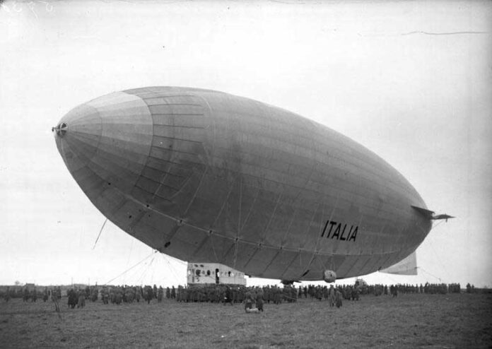 italia-dirigible-airship-zeppelin