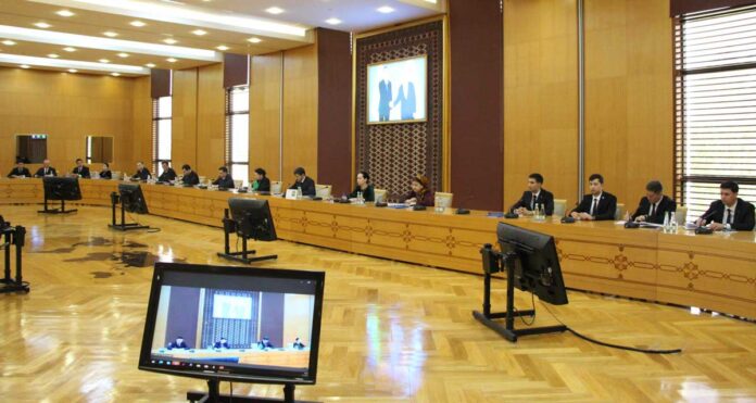 mfa-dim-tegelek-stol