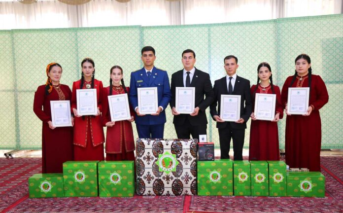 talyp-ylhamy-doredijillik-basleshigi-5X2A6334