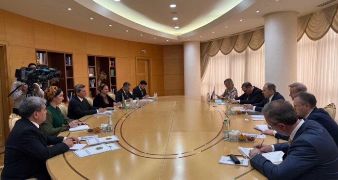 turkmen-russian-mfa-delegation