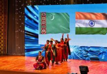 Незабываемый вечер: Индийские танцы и музыка покорили Ашхабад